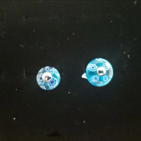 Lady Liberty and blue swirl cuff links - Picture 2 of 2
